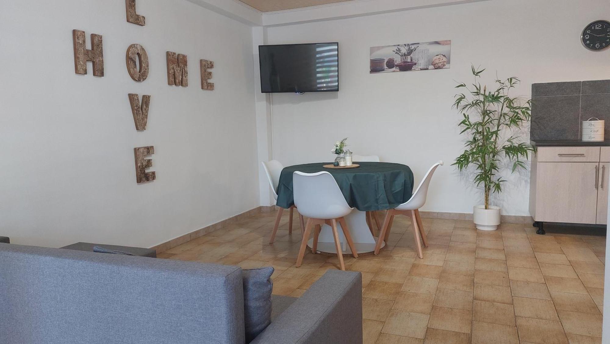 A La Cour De La Sucrerie Apartment Binche Ngoại thất bức ảnh