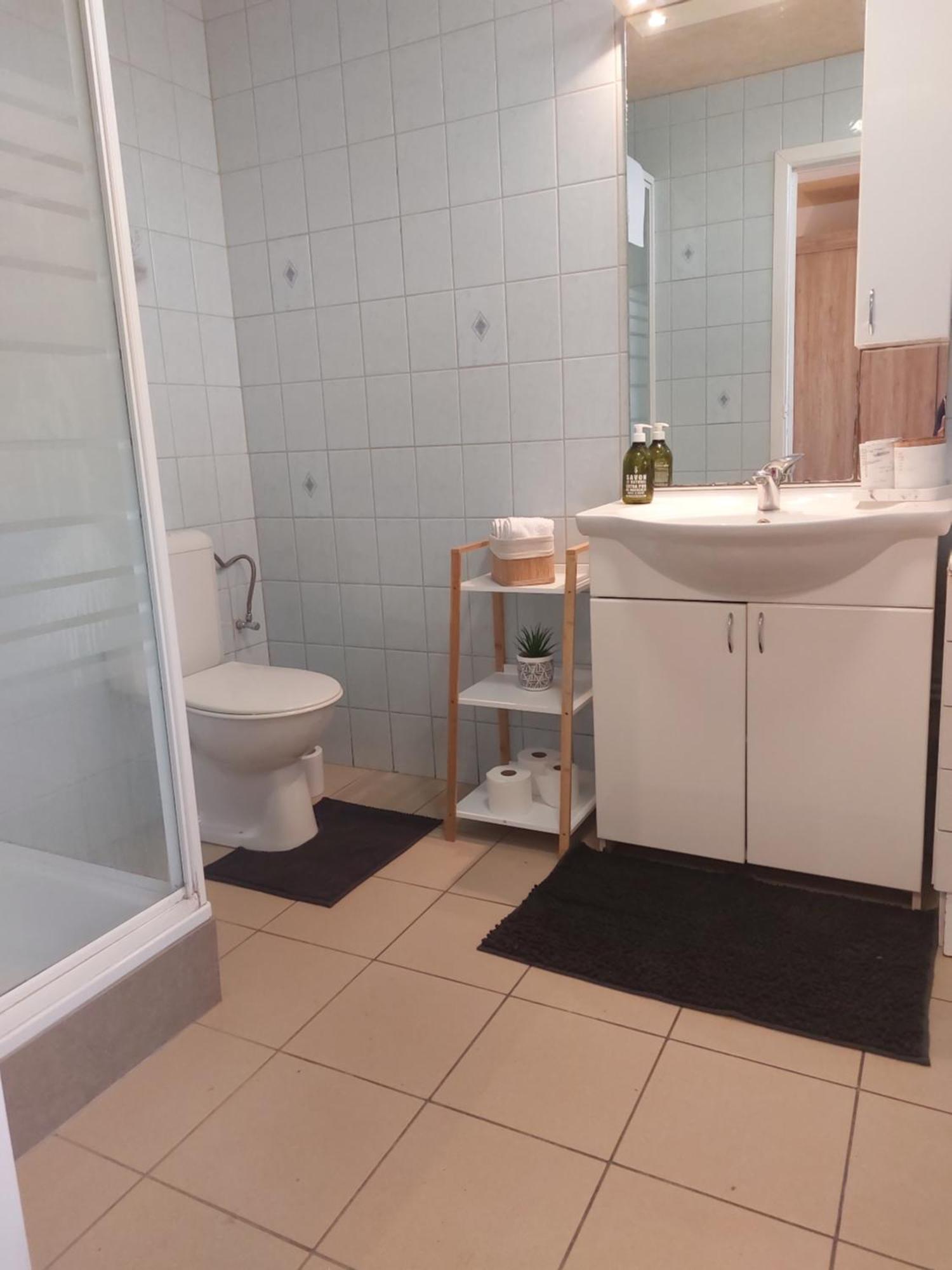 A La Cour De La Sucrerie Apartment Binche Phòng bức ảnh