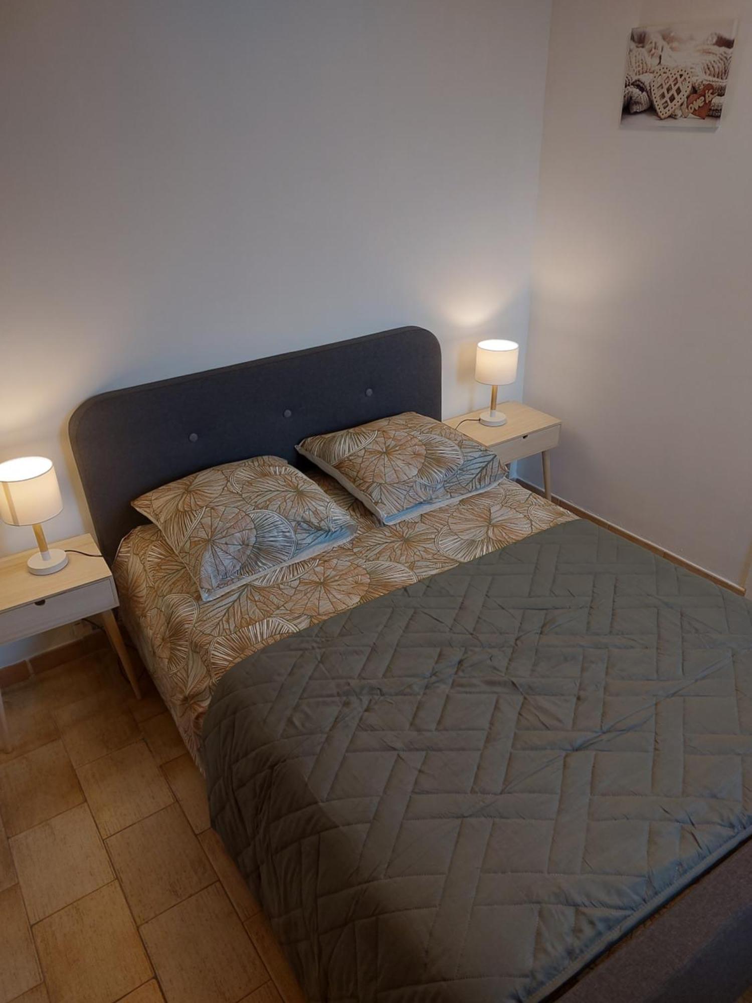 A La Cour De La Sucrerie Apartment Binche Ngoại thất bức ảnh